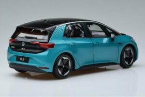 Volkswagen ID.3 Grün FAW 1:18 ZVN000001GRU Metall – Bild 3 von 7