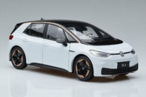Volkswagen ID.3 Weiss FAW 1:18 ZVN000001WEI Metall – Bild 5 von 7