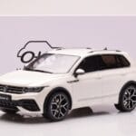 Volkswagen Tiguan R Weiss Otto 1:18 - image 6 of 6