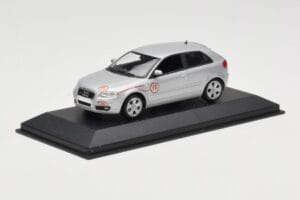 Audi A3 8P Silber Prototyp Minichamps 1:43 5010503013 Metall – Bild 2 von 4
