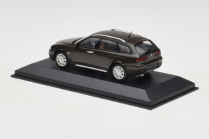 Alfa Romeo 159 Brooklands Green Minichamps 1:43 400120411 Metall – Bild 3 von 4
