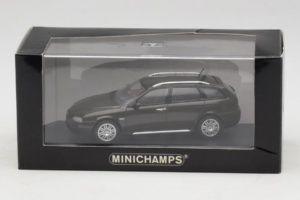 Alfa Romeo 159 Brooklands Green Minichamps 1:43 400120411 Metall – Bild 4 von 4