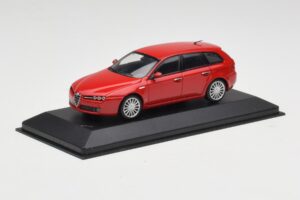 Alfa Romeo 159 Sportwagon Alfa Rot Minichamps 1:43 400120511 Metall – Bild 2 von 4