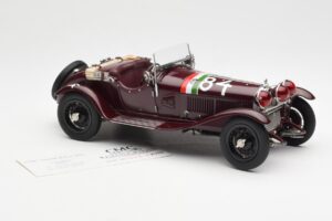 Alfa Romeo 1750 GS Spider #84 T. Nuvolari / B. Guidotti Mille Miglia Winner 1930 CMC 1:18 M-141 Metall – Bild 4 von 6