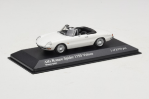 Alfa Romeo 1750 Spider Veloce Weiss Minichamps 1:43 400120530 Metall – Bild 2 von 4