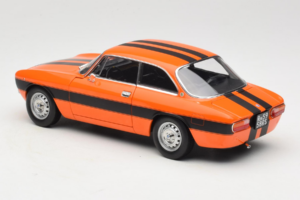 Alfa Romeo 2000 GTV Orange Norev 1:18 187918 Metall – Bild 7 von 8
