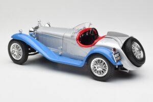 Alfa Romeo 2300 Spider Silberblau Bburago 1:18 3008 Metall – Bild 7 von 8