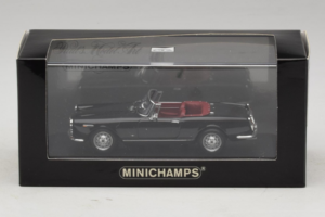 Alfa Romeo 2600 Spider Schwarz Minichamps 1:43 400120630 Metall – Bild 4 von 4