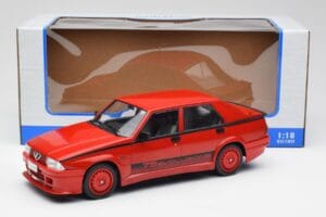 Alfa Romeo 75 Turbo Evoluzione Rot MCG 1:18 MCG18428 Metall – Bild 6 von 6