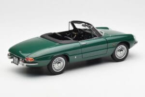 Alfa Romeo Duetto Spider Grün AUTOart 1:18 70138 Metall – Bild 3 von 8