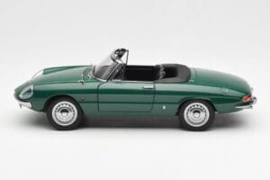 Alfa Romeo Duetto Spider Grün AUTOart 1:18 70138 Metall – Bild 4 von 8
