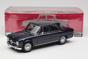 Alfa Romeo Giulia 1300 Blau Minichamps 1:18 180120905 Metall – Bild 8 von 8
