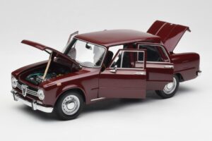 Alfa Romeo Giulia 1300 Dunkelrot Minichamps 1:18 180120906 Metall – Bild 2 von 8