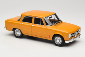 Alfa Romeo Giulia 1300 Super Orange Minichamps 1:18 180120900 Metall – Bild 6 von 8