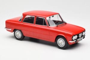 Alfa Romeo Giulia Nuova Super Rot MCG 1:18 MCG18145 Metall – Bild 4 von 6