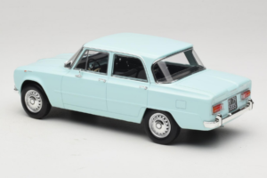Alfa Romeo Giulia TI 105 Sky Blue Norev 1:18 187974 Metall – Bild 6 von 7