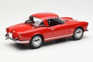 Alfa Romeo Giulietta 1300 Spider Rot AUTOart 1:18 70157 Metall – Bild 3 von 8