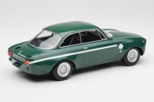 Alfa Romeo GTA 1300 Junior Grün Minichamps 1:18 155120022 Metall – Bild 2 von 6
