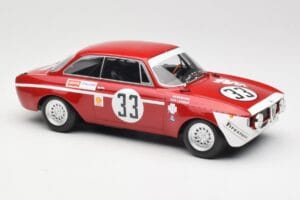 Alfa Romeo GTA 1300 Junior #33 T. Hezemans / G. van Lennep Division 1 Winners 4 Hours of Jarama 1972 Minichamps 1:18 15572123 – Bild 4 von 6