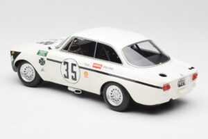 Alfa Romeo GTA 1300 Junior #35 C. Colzani / Pooky / G. Venturi 4 Hours of Jarama 1972 Minichamps 1:18 155721235 Metall – Bild 5 von 6