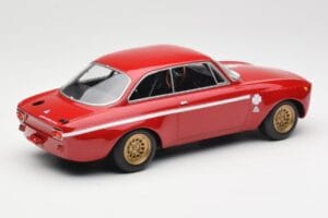 Alfa Romeo GTA 1300 Junior Rot Minichamps 1:18 155120020 Metall – Bild 2 von 6