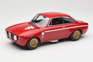 Alfa Romeo GTA 1300 Junior Rot Minichamps 1:18 155120020 Metall