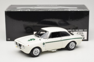Alfa Romeo GTA 1300 Junior Weiss Minichamps 1:18 100120501 Metall – Bild 8 von 8