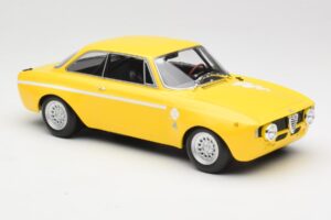 Alfa Romeo GTA 1300 Junior Gelb Minichamps 1:18 155120024 Metall – Bild 2 von 6