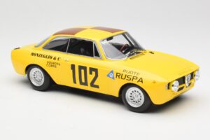 Alfa Romeo GTA 1300 #102 Squadra Corse R. Zanetti / M. Ruspa / Monzeglio Targa Florio 1971 Minichamps 1:18 155711202 Metall – Bild 4 von 6