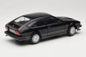 Alfa Romeo GTV6 Schwarz Solido 1:18 S1802302 Metall – Bild 3 von 8