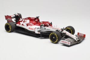 Alfa Romeo Racing C39 #99 A. Giovinazzi Austrian GP 2020 Minichamps 1:18 110200199 Metall – Bild 4 von 6