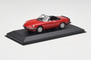 Alfa Romeo Spider 2000 Alfa Rot Minichamps 1:43 436120760 Metall – Bild 2 von 4