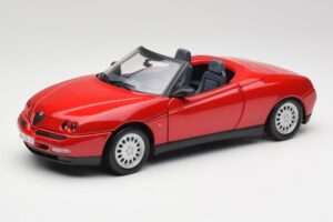 Alfa Romeo Spider 916 Alfa Rot Maisto 1:18 50278 Metall