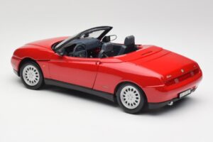 Alfa Romeo Spider 916 Alfa Rot Maisto 1:18 50278 Metall – Bild 7 von 8