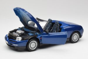 Alfa Romeo Spider 916 Periwinkle Blau Maisto 1:18 50308 Metall – Bild 2 von 7