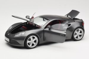 Artega GT Grey Metallic Revell 1:18 09024 Metall – Bild 2 von 8