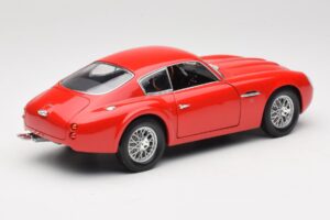 Aston Martin DB4 GT Zagato Rot Road Signature 1:18 92728 Metall – Bild 3 von 8