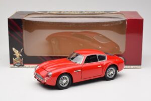 Aston Martin DB4 GT Zagato Rot Road Signature 1:18 92728 Metall – Bild 8 von 8