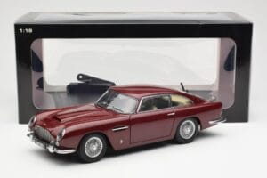 Aston Martin DB5 Dubonnet Rot AUTOart 1:18 70213 Metall – Bild 8 von 8