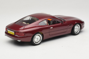 Aston Martin DB7 Rot Guiloy 1:18 67550 Metall – Bild 3 von 8
