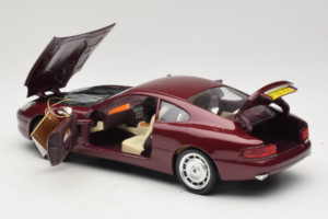 Aston Martin DB7 Rot Guiloy 1:18 67550 Metall – Bild 5 von 8