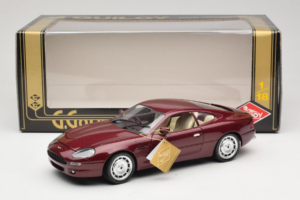 Aston Martin DB7 Rot Guiloy 1:18 67550 Metall – Bild 8 von 8