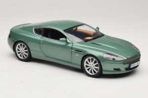 Aston Martin DB9 Grün Minichamps 1:18 150137322 Metall – Bild 6 von 8
