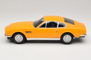 Aston Martin DBS Gelb GT Spirit 1:18 GT079 Resin – Bild 3 von 6