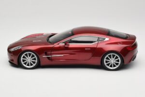 Aston Martin One-77 Diavolo Red AUTOart 1:18 70245 Metall – Bild 4 von 8