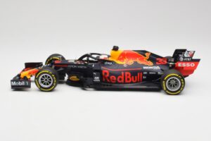Aston Martin Red Bull Racing RB15 #33 M. Verstappen Winner Brazil GP 2019 Minichamps 1:18 110191933 Metall – Bild 3 von 6