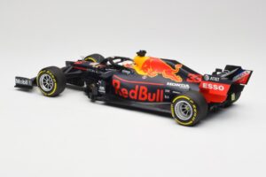 Aston Martin Red Bull Racing RB15 #33 M. Verstappen Winner Brazil GP 2019 Minichamps 1:18 110191933 Metall – Bild 5 von 6