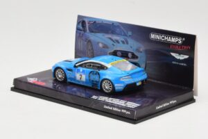 Aston Martin V12 Vantage #7 U. Bez / Porritt / R. Meaden / Mathai 24 Hours Nurburgring 2009 Minichamps 1:43 437091307 Metall – Bild 3 von 4