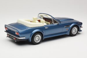 Aston Martin V8 Volante Blau GT Spirit 1:18 GT128 Resin – Bild 2 von 6