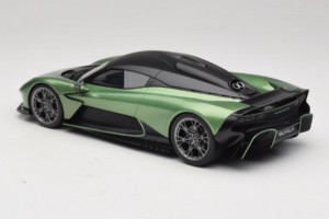 Aston Martin Valhalla Iridescent Emerald Green GT Spirit 1:18 GT558 Resin – Bild 5 von 6